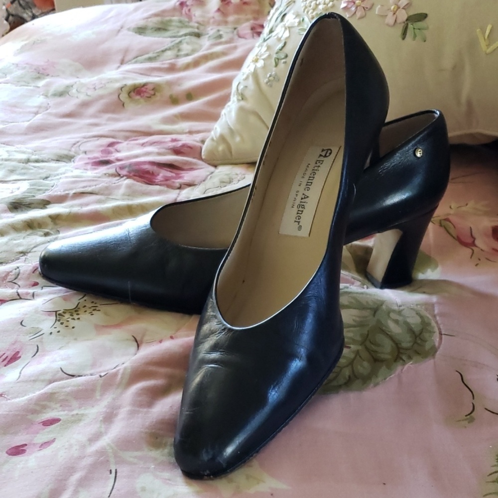 ♥️3 for $10 Etienne Aigner